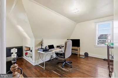402 W Mount Carmel Avenue, Glenside, PA 19038 - Photo 24
