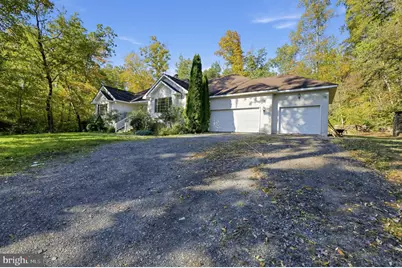3072 Long Road, Green Lane, PA 18054 - Photo 4