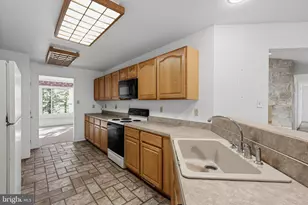 3072 Long Rd, Green Lane, PA 18054 - Photo 8