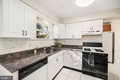 320 Old Farm Road, Wyncote, PA 19095 - Photo 14