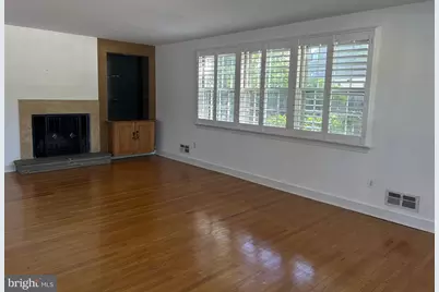 1129 W Wynnewood Road, Wynnewood, PA 19096 - Photo 4