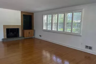 1129 W Wynnewood Rd, Wynnewood, PA 19096 - Photo 4