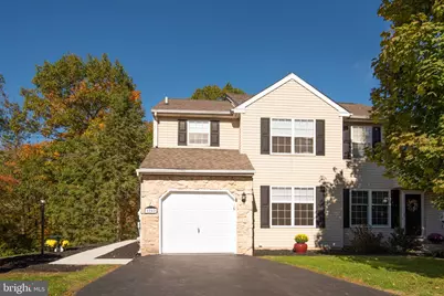 1262 Oxford Circle, Lansdale, PA 19446 - Photo 2