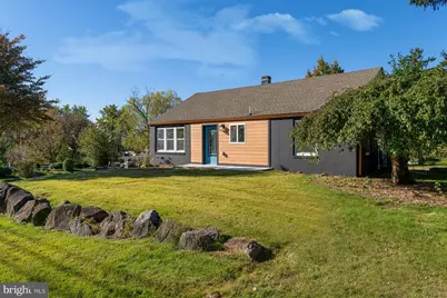 113 Swamp Pike, Royersford, PA 19468 - Photo 2