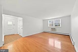 7815 Queen, Wyndmoor, PA 19038 - Photo 2