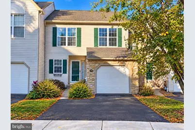 43 Essex Court, Norristown, PA 19403 - Photo 2
