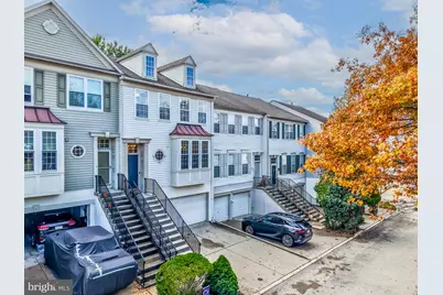 10 Honey Locust Court, Lafayette Hill, PA 19444 - Photo 2