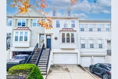 10 Honey Locust Court, Lafayette Hill, PA 19444 - Photo 1