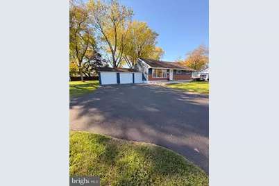 601 W County Line Road, Hatboro, PA 19040 - Photo 1