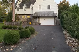 540 E Gravers Ln, Wyndmoor, PA 19038 - Photo 1
