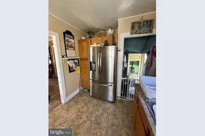 568 Dotts Street, Pennsburg, PA 18073 - Photo 4