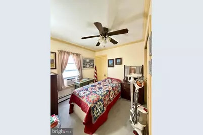 568 Dotts Street, Pennsburg, PA 18073 - Photo 6