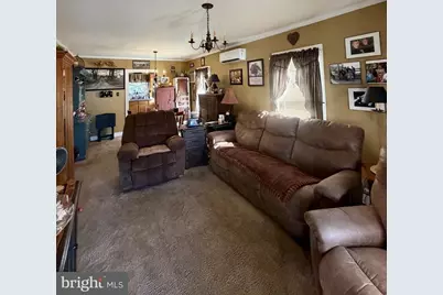 568 Dotts Street, Pennsburg, PA 18073 - Photo 2