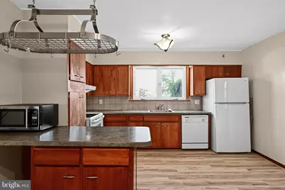 18 Center Avenue, Willow Grove, PA 19090 - Photo 8