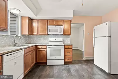 205 Colonial Avenue, West Norriton, PA 19403 - Photo 16
