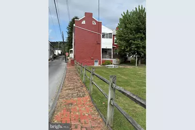 20 N Market Street, Mc Veytown, PA 17051 - Photo 4