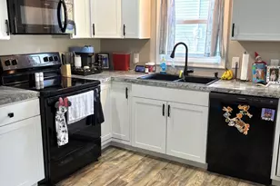 271 Orchard Grove Ave, Lewistown, PA 17044 - Photo 4