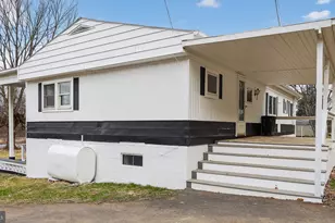 2768 State Route 103 N, Lewistown, PA 17044 - Photo 8