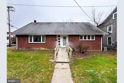 220 W 5th Street, Lewistown, PA 17044 - Photo 1