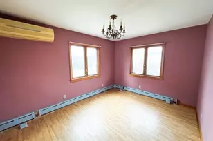 220 W 5th St, Lewistown, PA 17044 - Photo 4