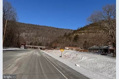 107 Pine St, Milroy, PA 17063 - Photo 16