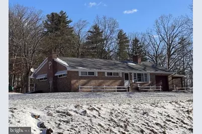 107 Pine St, Milroy, PA 17063 - Photo 2