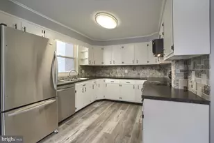 425 E Walnut St, Lewistown, PA 17044 - Photo 12