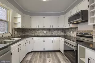 425 E Walnut St, Lewistown, PA 17044 - Photo 14