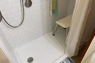 36 Railroad St, Lewistown, PA 17044 - Photo 4