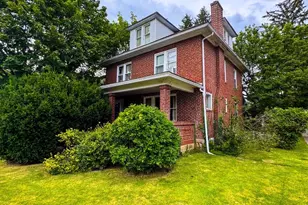 9 Lombardy Cir, Lewistown, PA 17044 - Photo 2