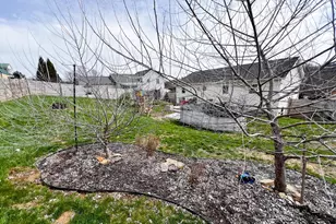 15 Birch Dr, Lewistown, PA 17044 - Photo 6