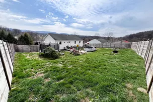 15 Birch Dr, Lewistown, PA 17044 - Photo 4