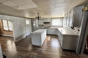 12 Maclay St, Milroy, PA 17063 - Photo 4