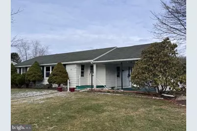 15 Bridgeview Drive, Lewistown, PA 17044 - Photo 2