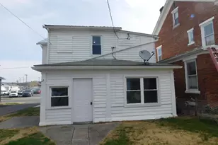 402 S Main St, Lewistown, PA 17044 - Photo 2