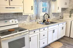 30 N Pine St, Lewistown, PA 17044 - Photo 10