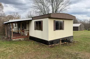 56 Club Dr, Mount Union, PA 17066 - Photo 2