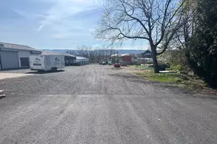 1242 W 4th St, Lewistown, PA 17044 - Photo 4