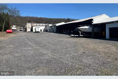 1242 W 4th Street, Lewistown, PA 17044 - Photo 6