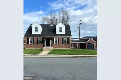 118 E Fleming Avenue, Lewistown, PA 17044 - Photo 1