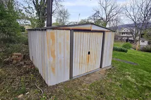 128 N Walnut St, Lewistown, PA 17044 - Photo 14