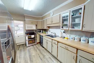 540 Wood St, Burnham, PA 17009 - Photo 4