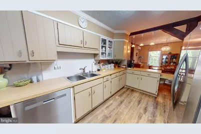540 Wood Street, Burnham, PA 17009 - Photo 4