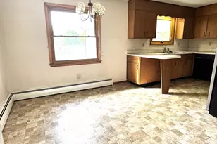 349 Holiday Ln, Lewistown, PA 17044 - Photo 6