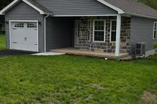 402 8th Ave, Burnham, PA 17009 - Photo 2