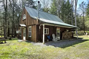 10 Rocky Top Ln, Milroy, PA 17063 - Photo 2
