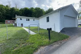 6 Pine Park Dr, Lewistown, PA 17044 - Photo 8