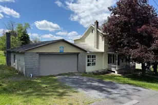 112 S Ridge St, Burnham, PA 17009 - Photo 4