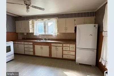 112 S Ridge Street, Burnham, PA 17009 - Photo 10