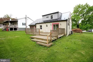 609 Harvard St, Lewistown, PA 17044 - Photo 6